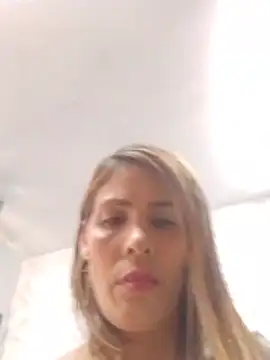 cherryceren (F milf) - Make dildo disappear plus fist ass