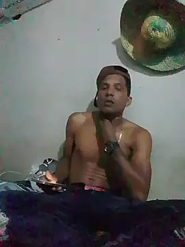 blackhot22c webcam