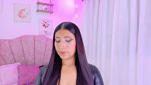 Sara_Blum webcam