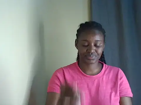 Prettygodess1 webcam