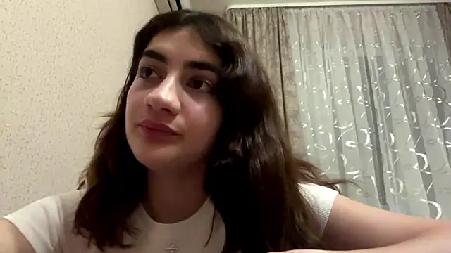 Ledi_Asthik webcam