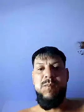 yasmi25 webcam
