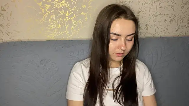 SelenaBrook webcam
