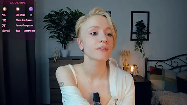 JanettePerro webcam