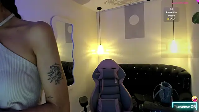 Nicole_jade webcam
