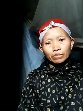 nguyen_emaa (F milf) - Please help me achieve my goal.