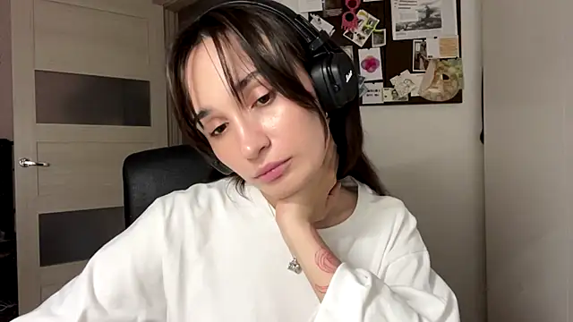 ElenoreMccallum webcam
