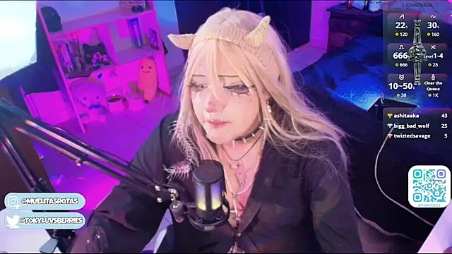 toky_doll webcam