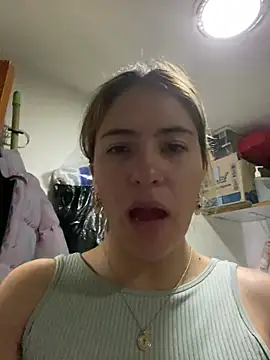 Andrea_19blonde webcam