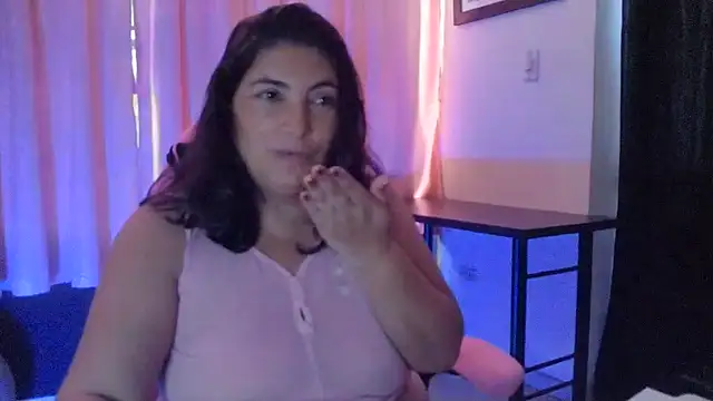 lina_maria99 webcam