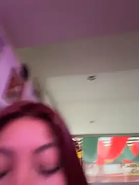 Lia-Moon77 webcam