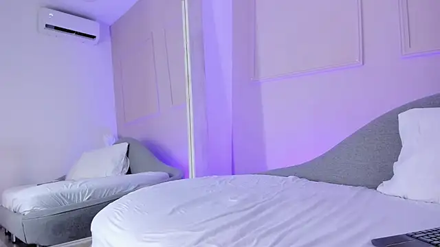 annie_blair_ webcam