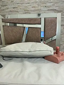 cristine_colins webcam