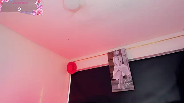 Kendall_hornyy webcam