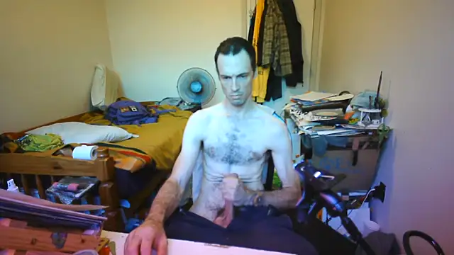 JohnnyMoves webcam
