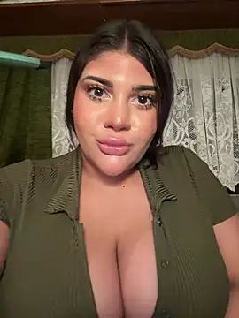 MinaKhalina webcam