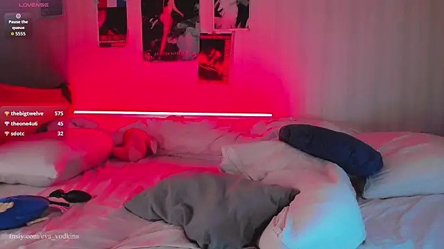 eva_vodkina webcam