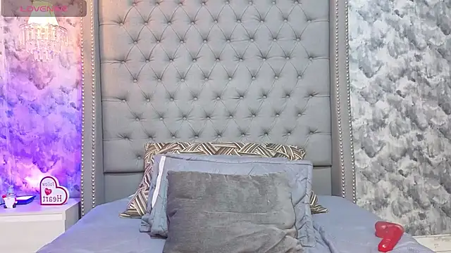Sofia_Blosom webcam