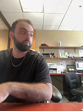 Jonnybigccookk69 live cam on StripChat