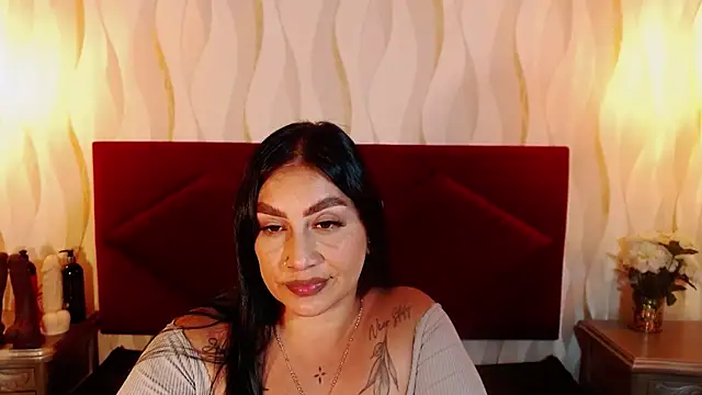 Milf_NaomiBraunx webcam