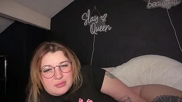 curvy_rosie69 webcam