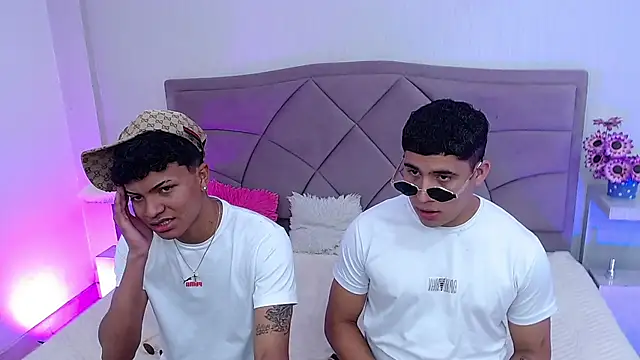 party_duo_boyss webcam