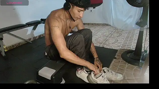 Zayn_Moretti webcam