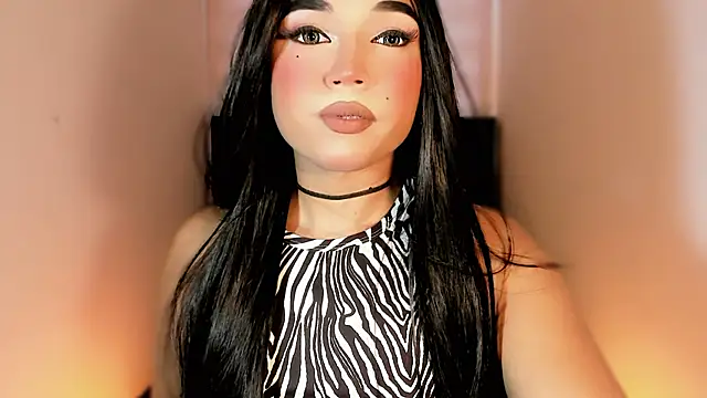 misstreslatin webcam