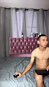 Antonella_And_Thiago webcam