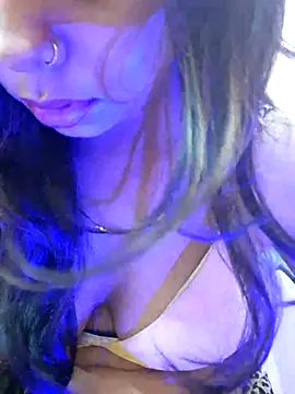 Sexy_Rossy9 live cam on StripChat