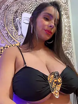Mau_White live cam