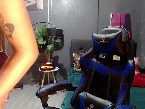 Chandria_Wilson webcam
