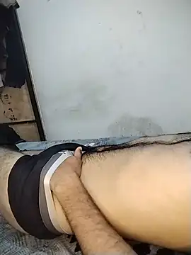 Mr_Hotyy webcam