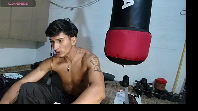 Zayn_Moretti webcam