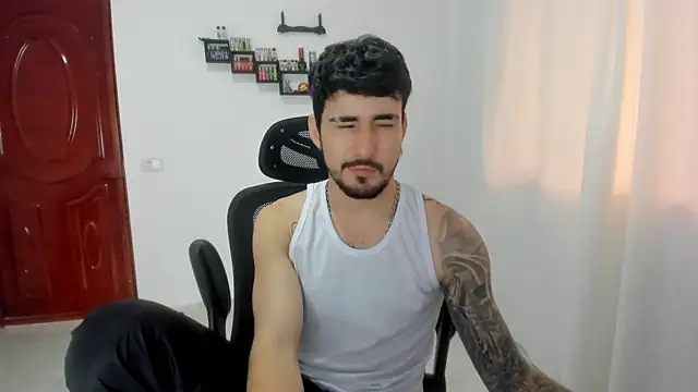 DmitriSanders webcam