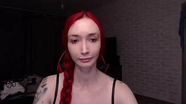 Roxy_Silver webcam