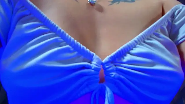 LiaHarryis webcam