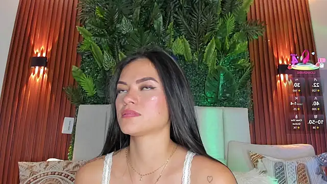 foxxxmegan webcam