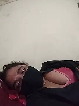 Big_krishna44A webcam