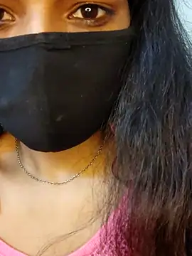 Hot-Roshni webcam