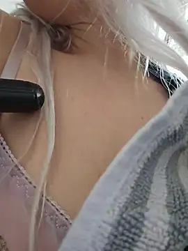 ScarletCallings_420 webcam