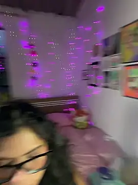 Simone_Miller webcam