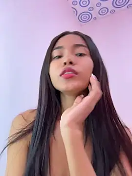 luxurykatty live sex cam
