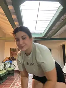 Estelle_Noir webcam