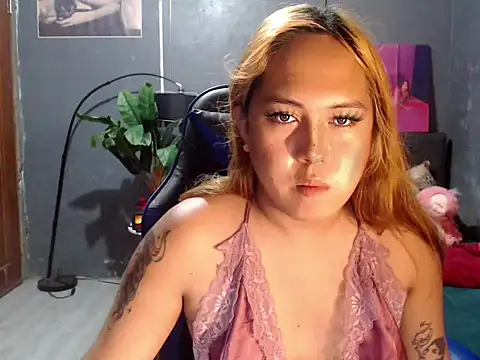 Chandria_Wilson webcam