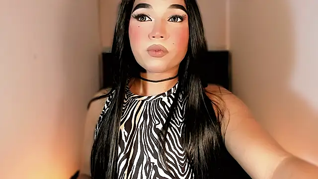 misstreslatin webcam