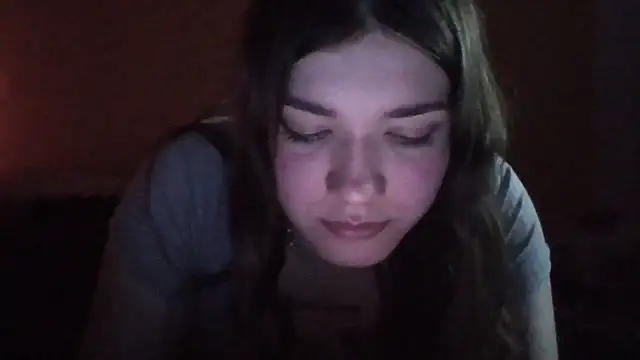 frutillitaaok_ (F young) - Iphone