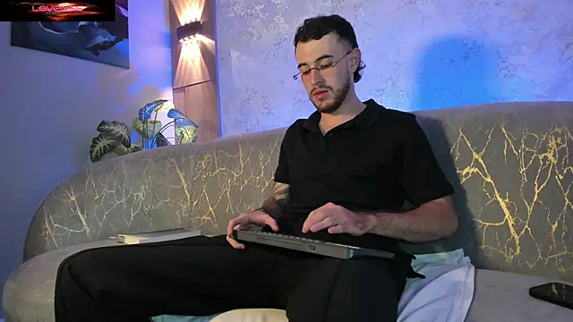 CodyWalkerR webcam