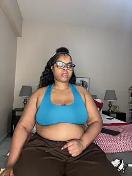 NaughtyKelly28 webcam