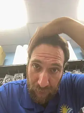 SmokingSloth webcam